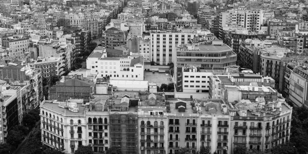 Derecho Inmobiliario / Abogados Inmobiliarios Girona · Revisión y Modificación de Estatutos y Normas de la Comunidad