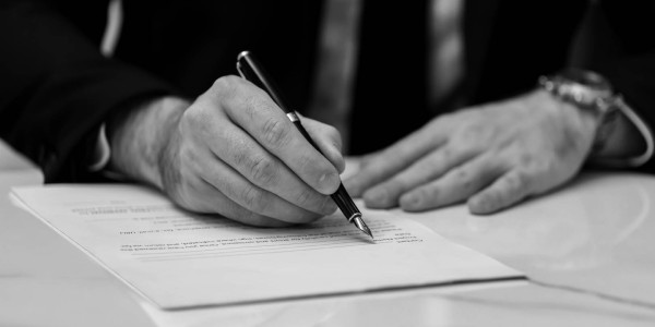 Derecho Mercantil / Abogados Mercantilistas Girona · Asesoramiento en Cumplimiento de Leyes Antimonopolio y de Competencia