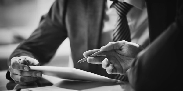 Derecho Mercantil / Abogados Mercantilistas Girona · Reclamación / Negociación de Deudas Comerciales Clientes